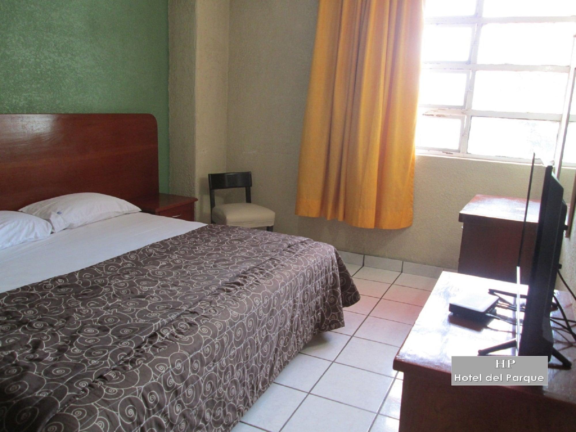 Hotel Del Parque Guadalajara Zewnętrze zdjęcie
