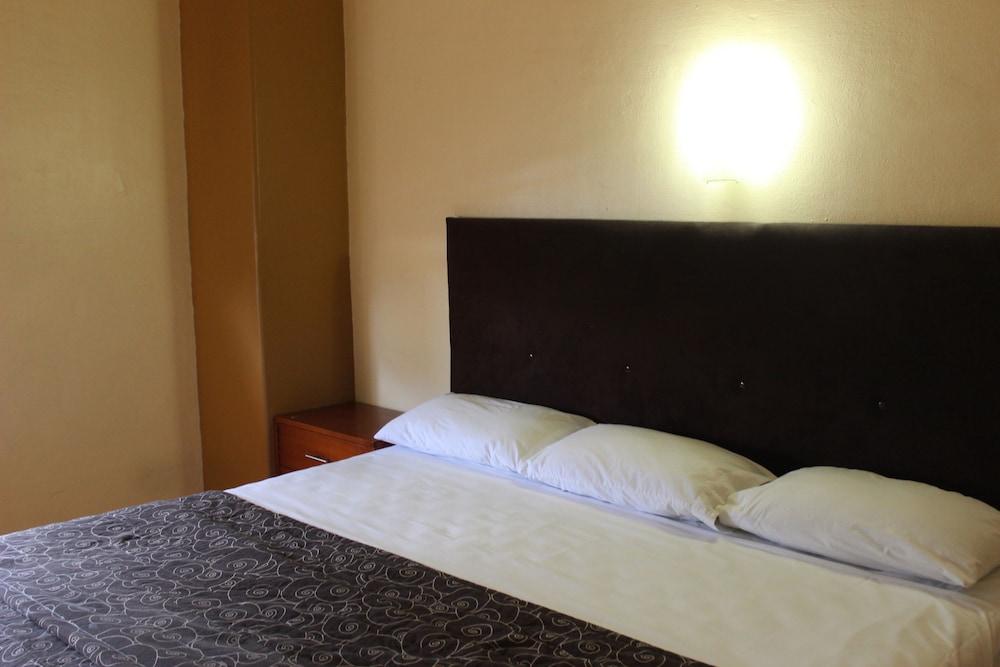 Hotel Del Parque Guadalajara Zewnętrze zdjęcie