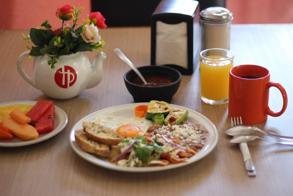 Hotel Del Parque Guadalajara Zewnętrze zdjęcie
