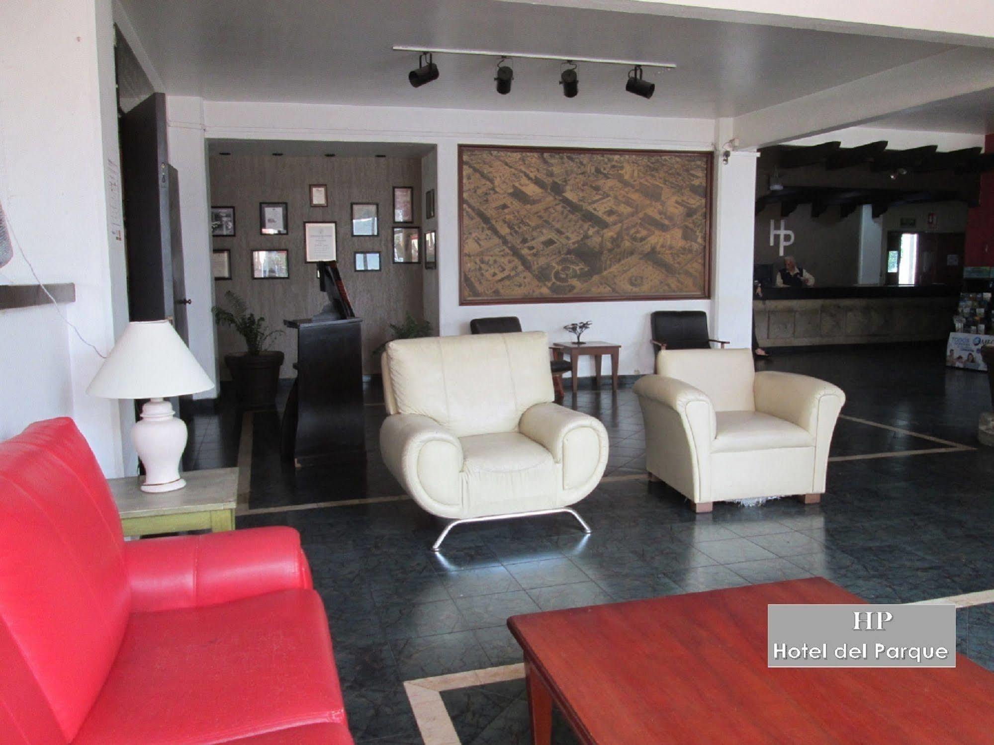 Hotel Del Parque Guadalajara Zewnętrze zdjęcie