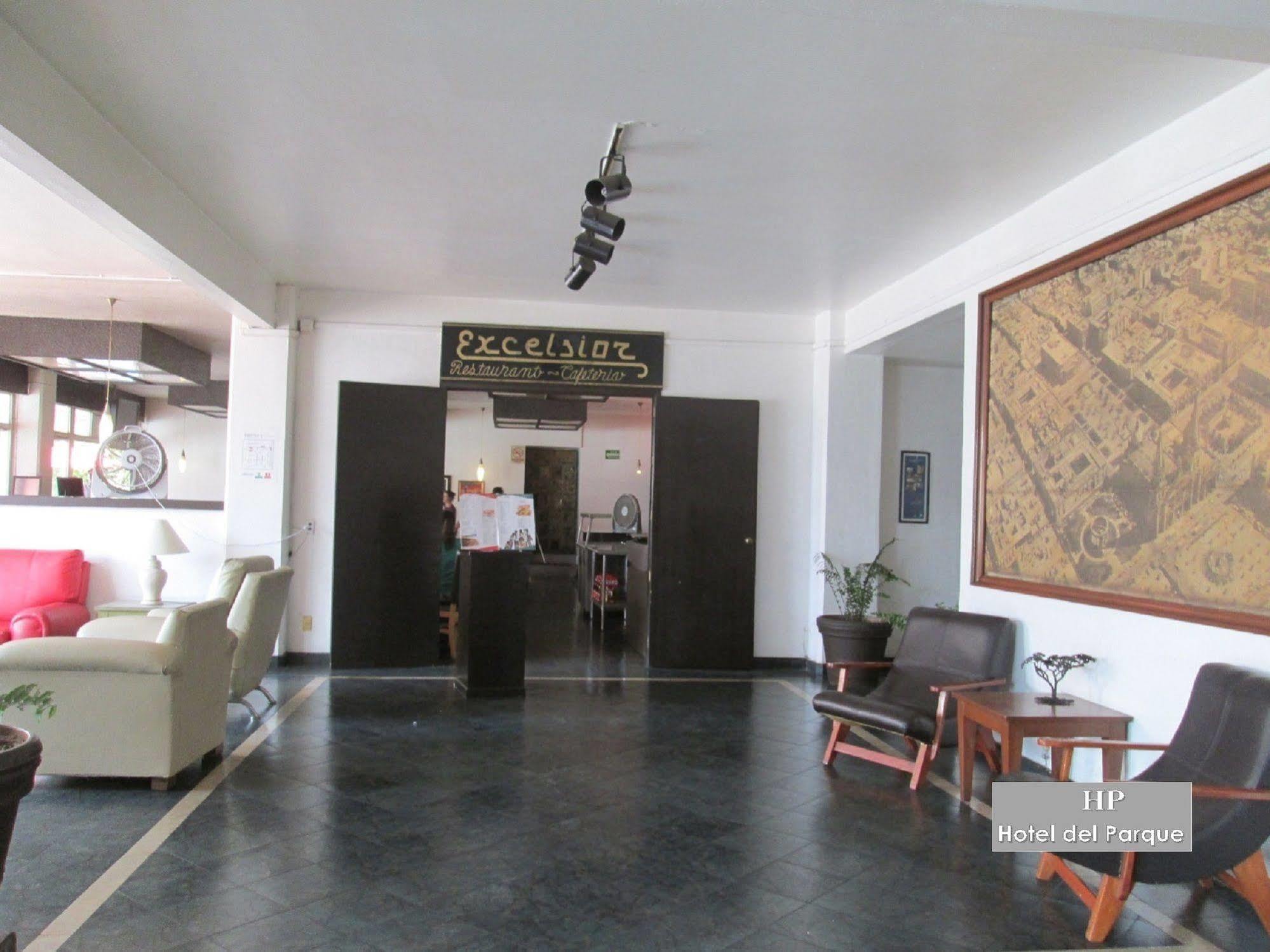 Hotel Del Parque Guadalajara Zewnętrze zdjęcie