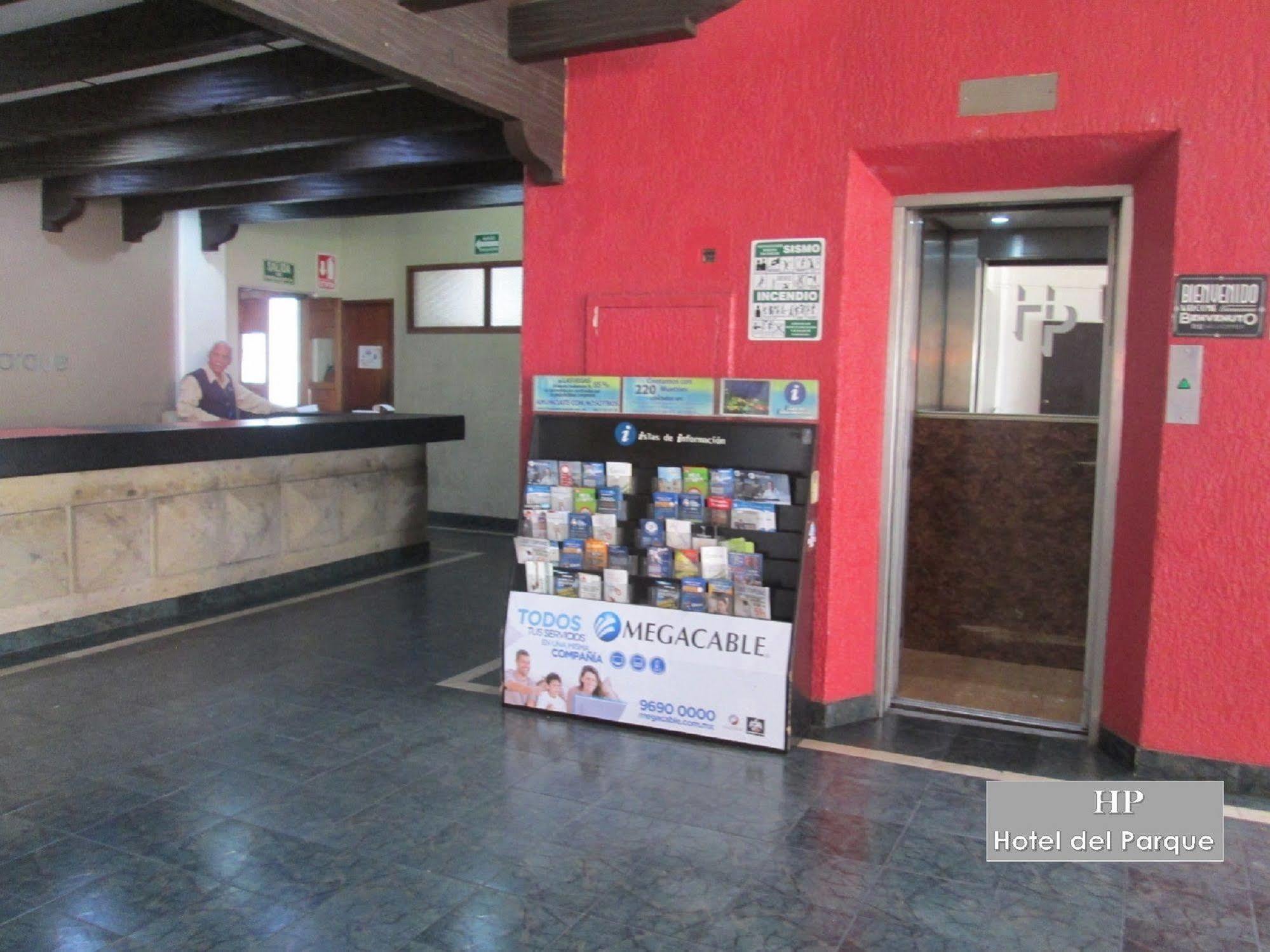 Hotel Del Parque Guadalajara Zewnętrze zdjęcie