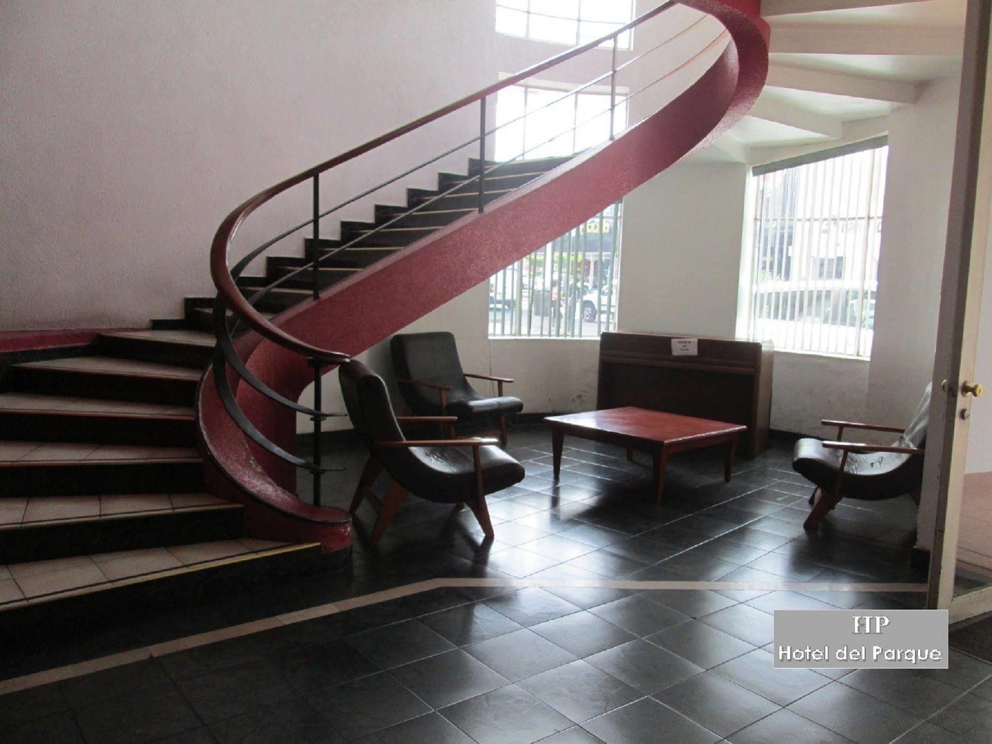 Hotel Del Parque Guadalajara Zewnętrze zdjęcie
